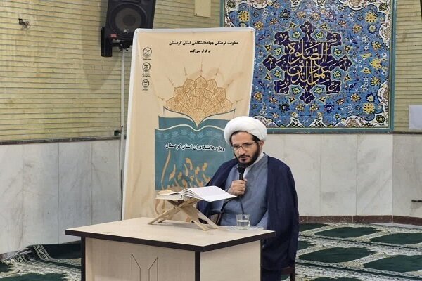 تبعیت از رهبری الهی رمز پیروزی جامعه ایمانی است