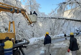تا اوایل هفتە آیندە برق همه روستاهای کردستان وصل می‌شود