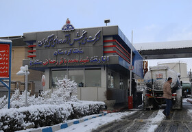 تامین سوخت روستاها علی‌رغم مسدودیت راه‌ها در پی بارش برف