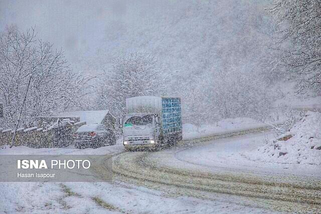 سامانه بارشی زودگذر از کردستان عبور می‌کند/ بارش برف و باران در نیمه جنوبی