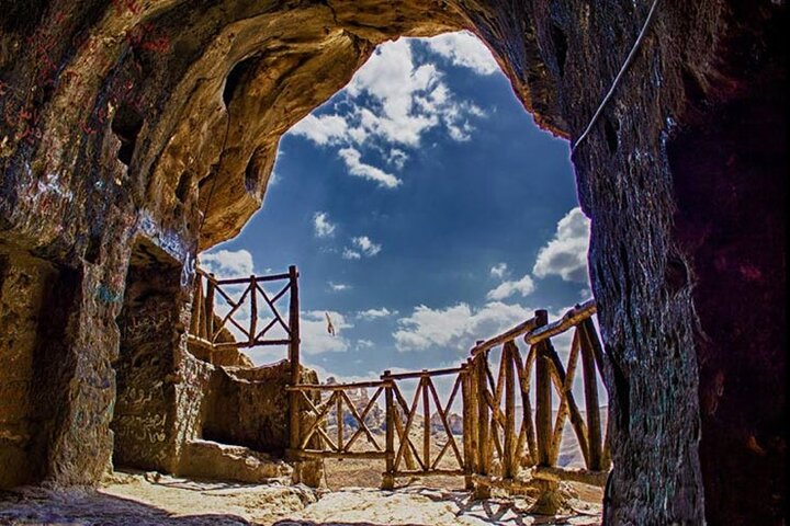 بازگشایی غار کرفتو و قلعه زیویه برای مسافران نوروزی
