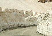 تداوم برف‌روبی در گردنه تته پس از ماه‌ها انسداد