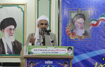 امام جمعه سنندج: کردستان نیازمند «مسابقه خدمت» است نه «مسابقه قدرت»