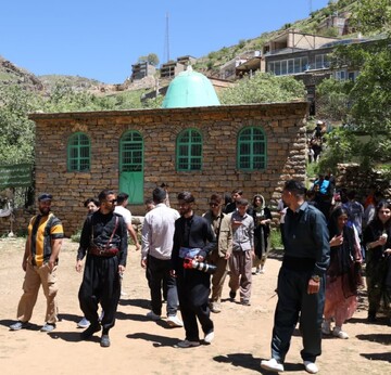 آیین کهن کومسای؛ تار و پودی از سنت در دل اورامان
