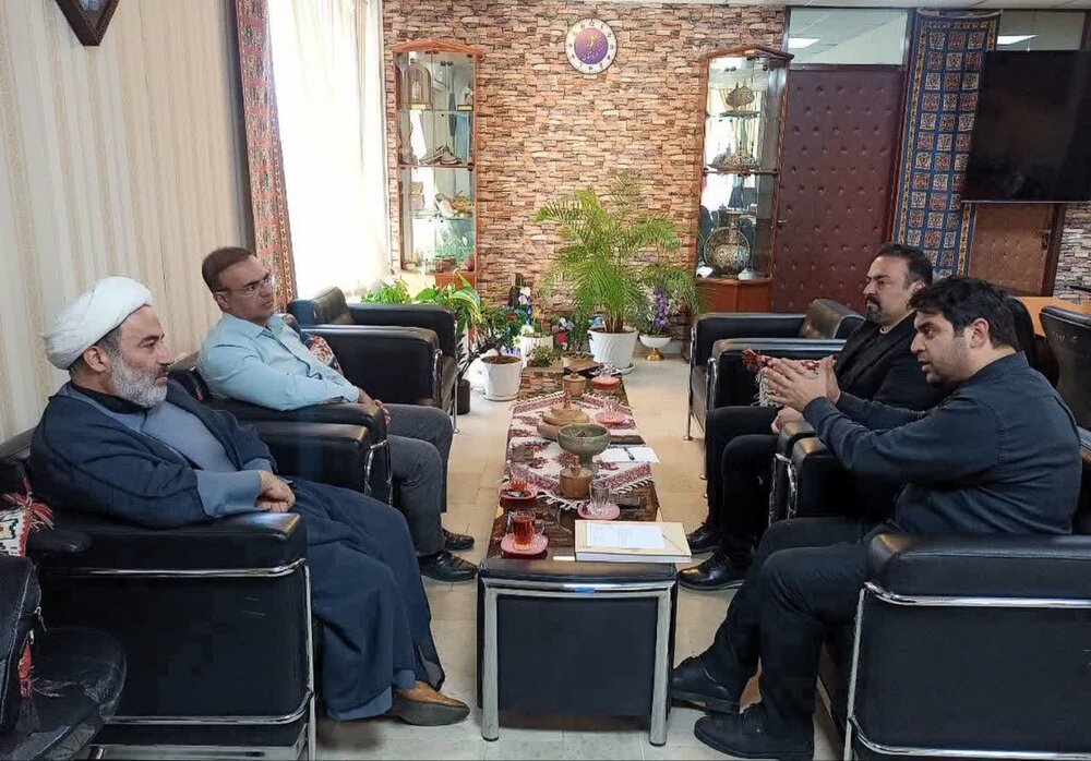 مرمت بقاع متبرکه و اماکن مذهبی کردستان نیازمند همکاری مشترک دستگاه‌ها است