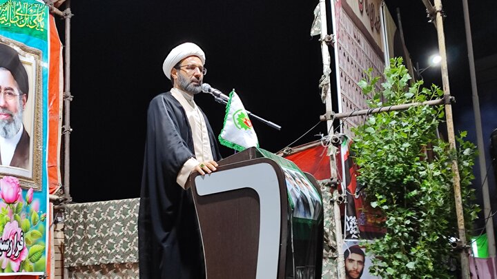 مقاومت و وحدت ملی، راه مقابله با زیاده‌خواهی دشمنان است