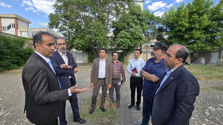 سعید آقاخانی سفیر مدرسه‌سازی کردستان شد/ آغاز احداث مجموعه آموزشی، فرهنگی و ورزشی در بیجار
