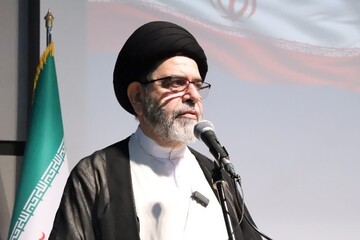 حضور ما در کردستان نشان‌دهنده اهمیت تکریم خانواده‌های شهداست