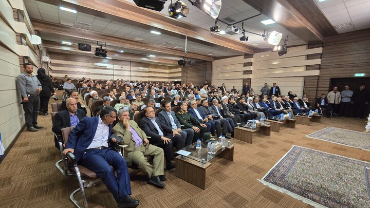 فعالیت ۸۰ هزار ورزشکار تا مطالبه ایجاد کمپ تیم‌های ملی؛ مطالبات ورزش کردستان از وزیر ورزش