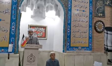 امام‌جمعە سنندج: مهار گرانی باید در اولویت مسئولان باشد