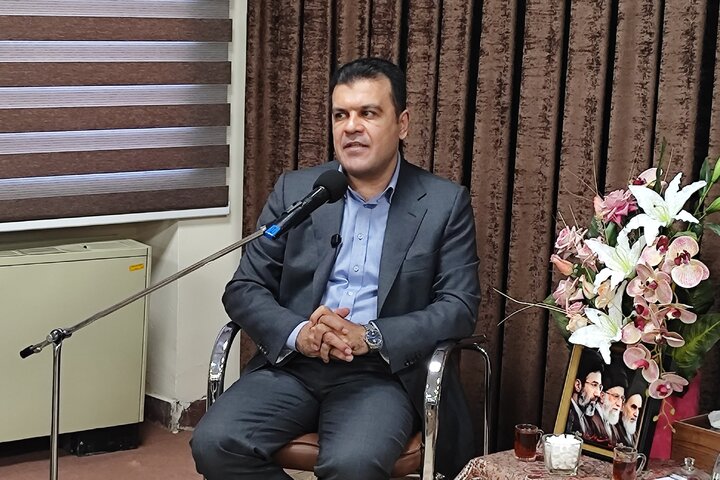 افشین: توجه به نخبگان و فراهم‌کردن زمینه ماندگاری آنان از الزامات توسعه کردستان است