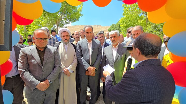 چمن مصنوعی مدرسه استثنایی سپیده بیجار افتتاح شد