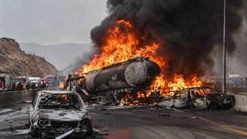 آتش‌سوزی تانکر حامل مواد سوختی در محور همدان ـ سنندج