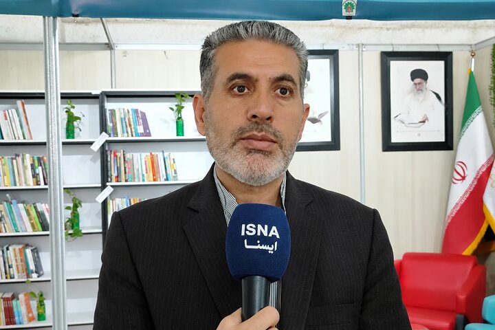 برای پیشرفت کشور باید فرهنگ کتابخوانی را در جامعه ترویج کنیم