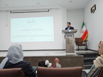 برگزاری کارگاه آموزشی مناسب سازی ساختمانها برای افراد معلول، در قروه