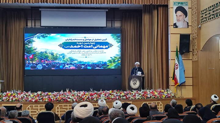 معاون فرهنگی سازمان تبلیغات اسلامی: وحدت به نقطه قوت ملت ایران تبدیل شده است