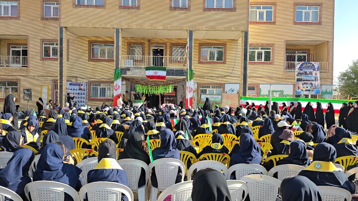 زنگ آغاز سال تحصیلی ۱۴۰۵-۱۴۰۶ در بیجار نواخته شد