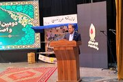 باید ارزش‌های شهدا را از ایثار به مسئولیت و از سنگر دفاع به سنگر تولید منتقل کنیم