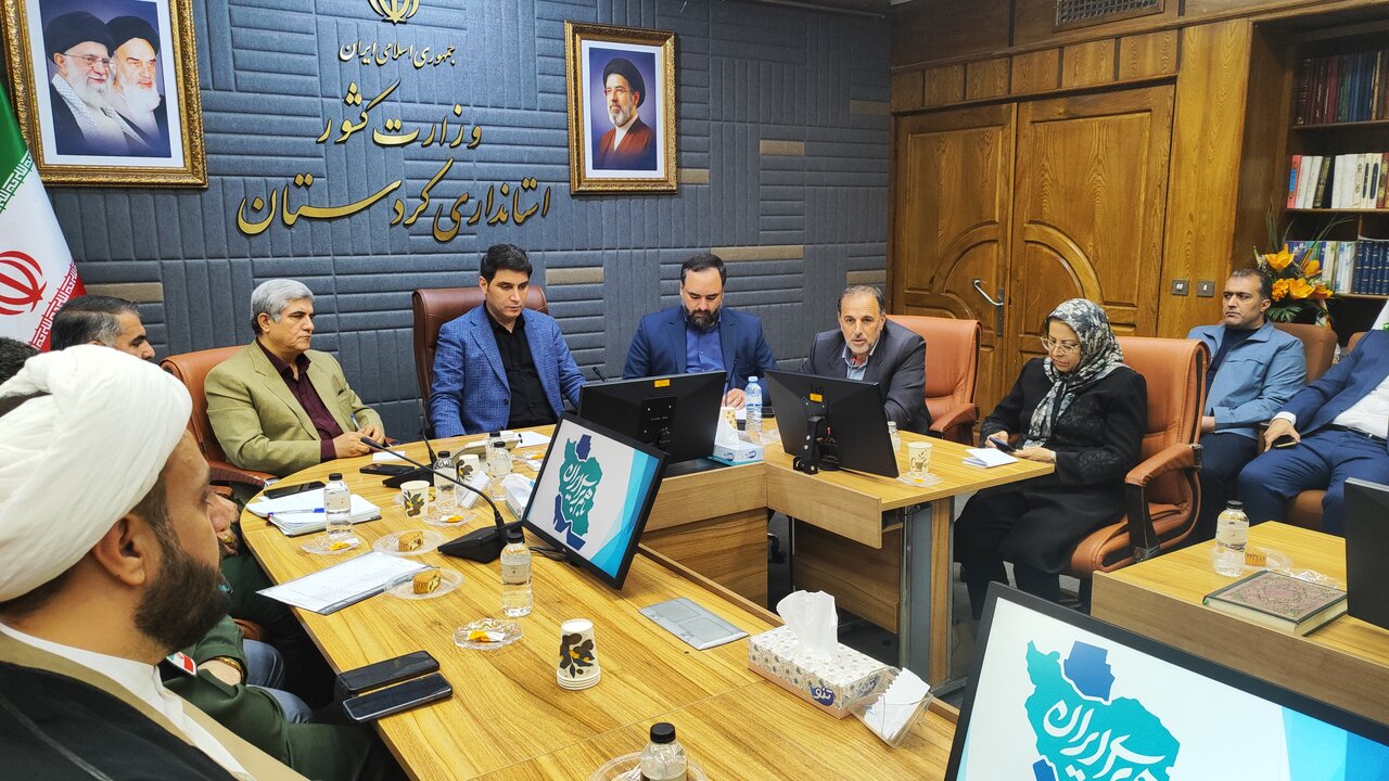 استاندار: همه دستگاههای کردستان برای برگزاری کنگره شهدا پای کار باشند