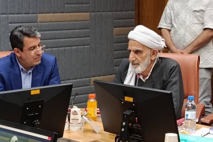 نماینده قروه و دهگلان در مجلس: کیفیت آموزش در مدارس دولتی کردستان نگران‌کننده است