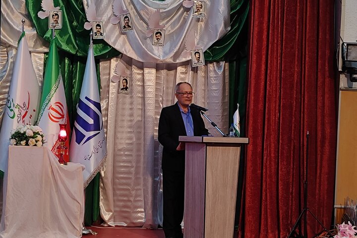 کادر درمان در خط مقدم دیگری برای نجات جان انسان‌ها مجاهدت می‌کنند