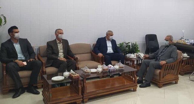 بانک‌های لرستان مانعی بر سر راه سرمایه‌گذاران نباشند
