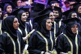 دانشجو معلم باید بتواند نقش خود را به عنوان هدایتگر جامعه ایفا کند