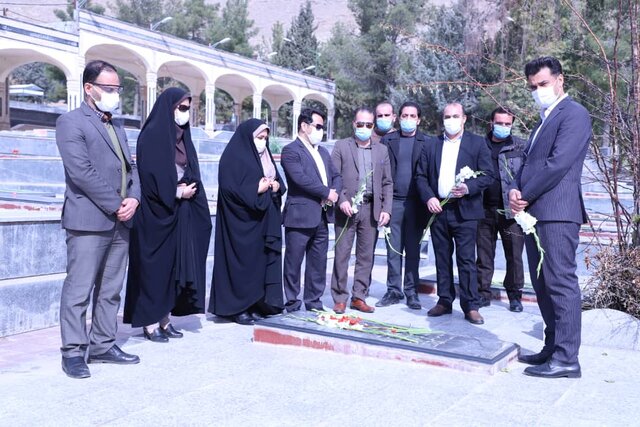 لرستان خطه پرورش دهنده جوانانی ولایی و جان برکف است