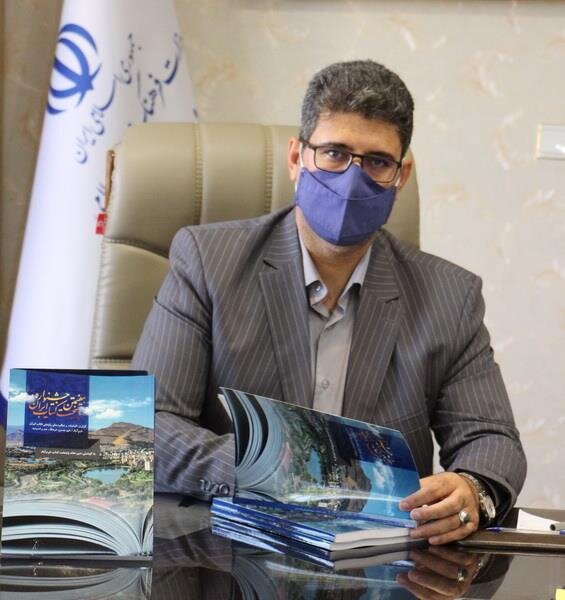 رشد کتابخوانی شرط نخست توسعه فرهنگی و اقتصادی است