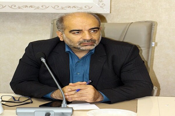 شاعران سربازان صیانت از زبان فارسی هستند
