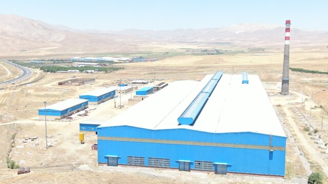 ۲۰۰۰ میلیارد تومان برای تکمیل کارخانه فولاد ازنا نیاز است ۲۰۰۰ میلیارد تومان برای تکمیل کارخانه فولاد ازنا نیاز است