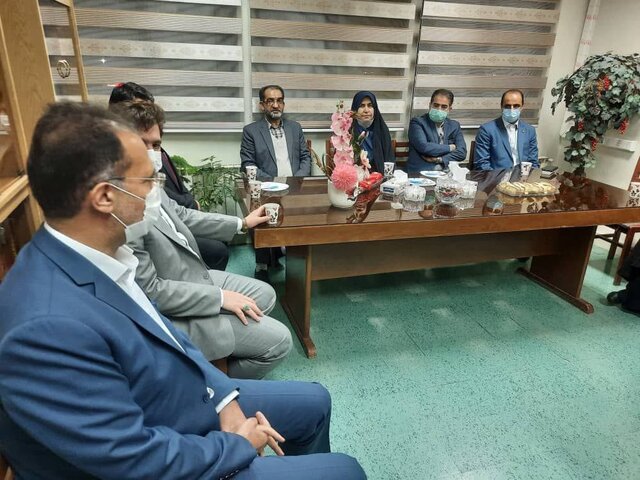 لرستان با کمبود پزشک متخصص مواجه است لرستان با کمبود پزشک متخصص مواجه است