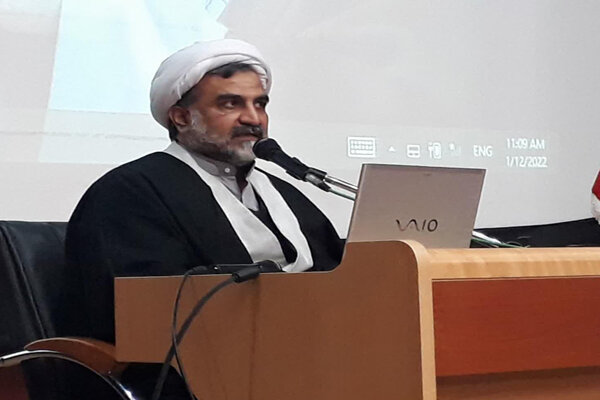 جامعه انتظار جامعه تعلیم و تربیت است / فضای آن صداقتمحوری و عملگرایی است