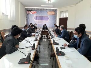 دستمزد کارگران باید عادلانه، منظم و بدون تأخیر پرداخت شود دستمزد کارگران باید عادلانه، منظم و بدون تأخیر پرداخت شود