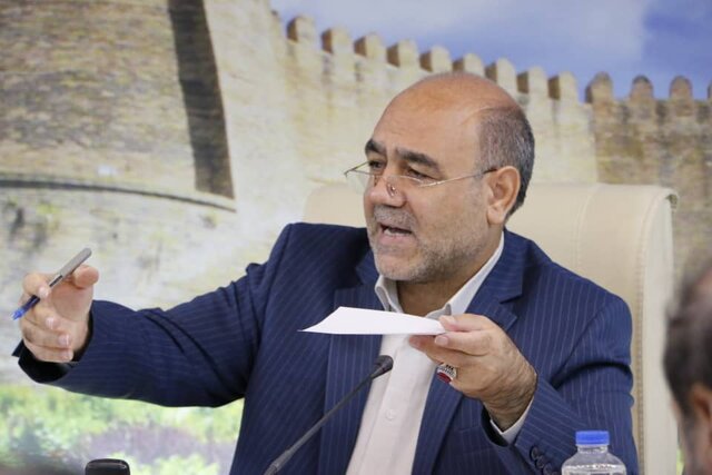  تاثیری که فساد در جامعه دارد بسیار مخرب و خطرناک است