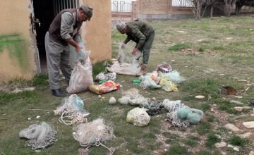 کشف و ضبط بیش از ٢٠٠ رشته تور ماهیگیری در منطقه حفاظت شده اشترانکوه کشف و ضبط بیش از ٢٠٠ رشته تور ماهیگیری در منطقه حفاظت شده اشترانکوه