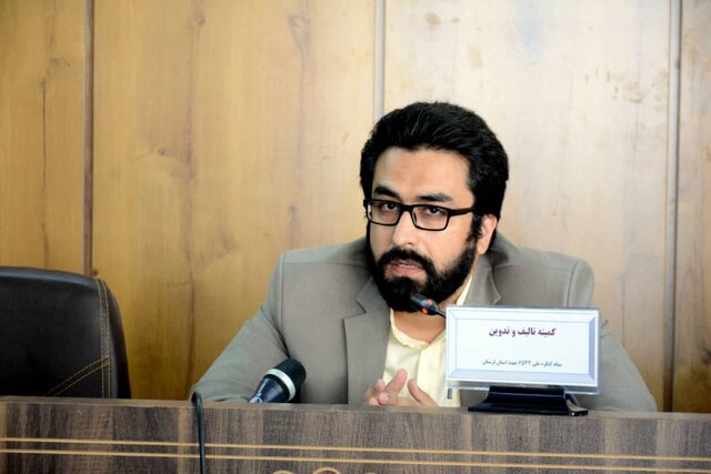 تقویت جبهه انقلاب در جنگ نرم در گرو تجمع اصحاب حق است