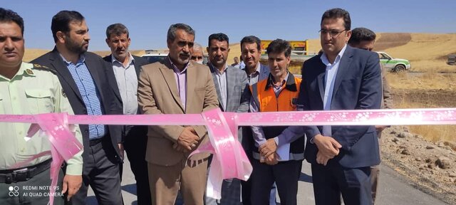 افتتاح ۳۰ کیلومتر راه روستایی در دلفان