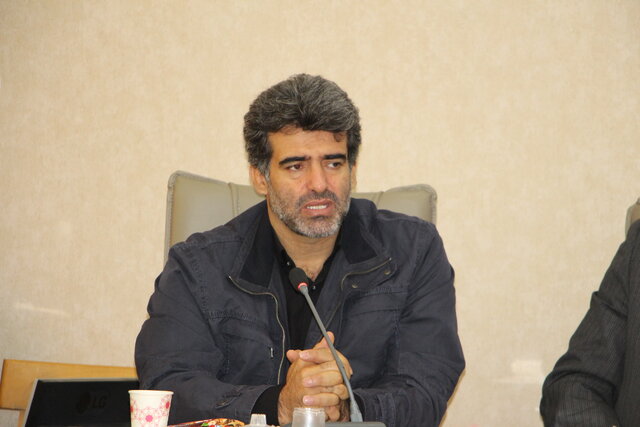 بهترین نگاه به شخصیت و مکتب حاج قاسم نگاه هنری است