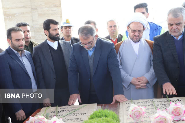 سفر استاندار لرستان به شهرستان سلسله و افتتاح پروژه‌های دهه فجر