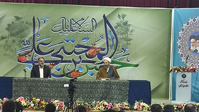 منافع عمومی ملت را ملاک‌ کارهایمان قرار دهیم