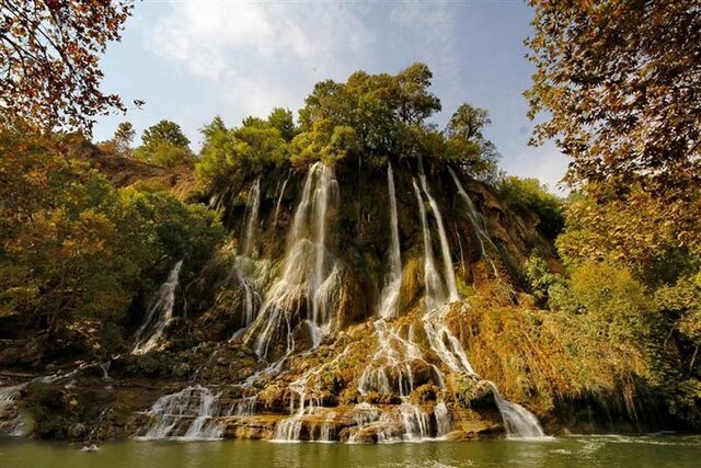 بسته شدن راه دسترسی به منطقه گردشگری آبشار بیشه در لرستان