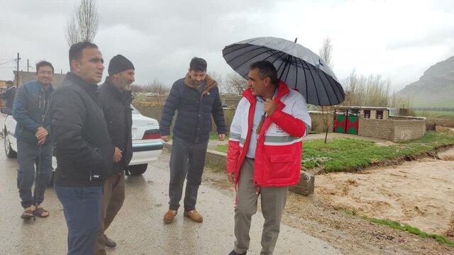 آب شرب شهر برخوردار قطع شد آب شرب شهر برخوردار قطع شد