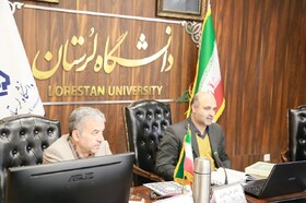 نقش زن در جامعه دینی، اثرگذار در سطوح خانواده و جامعه است