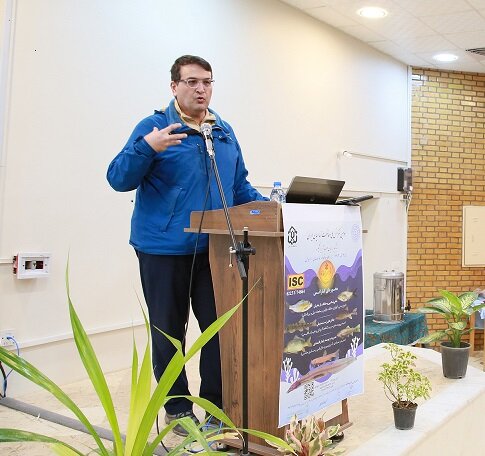 توسعه باید با نگاه حفاظت موجودات باشد توسعه باید با نگاه حفاظت موجودات باشد