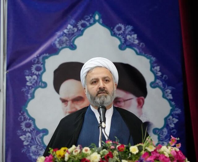همه دستاندرکاران انتخابات از نگاه سلیقهای و عشیرهای پرهیز کنند همه دستاندرکاران انتخابات از نگاه سلیقهای و عشیرهای پرهیز کنند