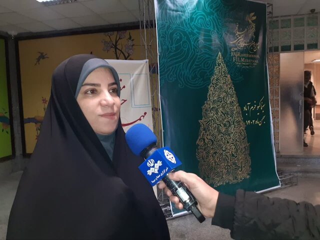 اکران ۱۶ فیلم‌ جشنواره فجر در سه سینمای لرستان