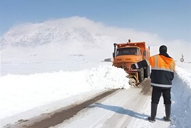 مسدود شدن راه ارتباطی ۹۳ روستای بروجرد بر اثر بارش برف