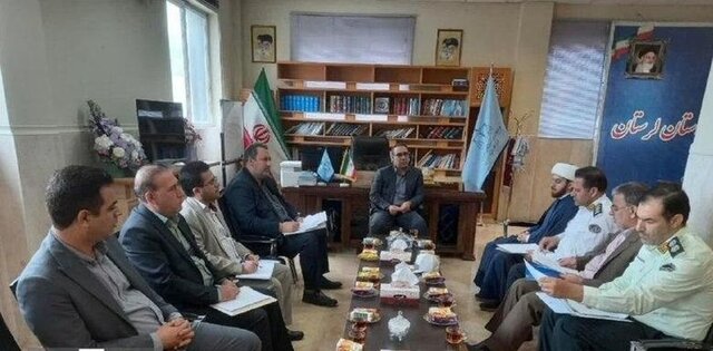 خودروها و موتورسیکلت‌های رسوبی در پارکینگ‌های لرستان تعیین تکلیف شوند