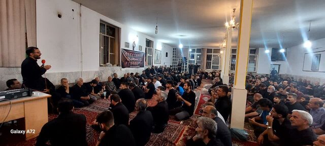 پیوند عمیق بین امام و امت موجب تحقق اهداف و آرمان‌ها می‌شود